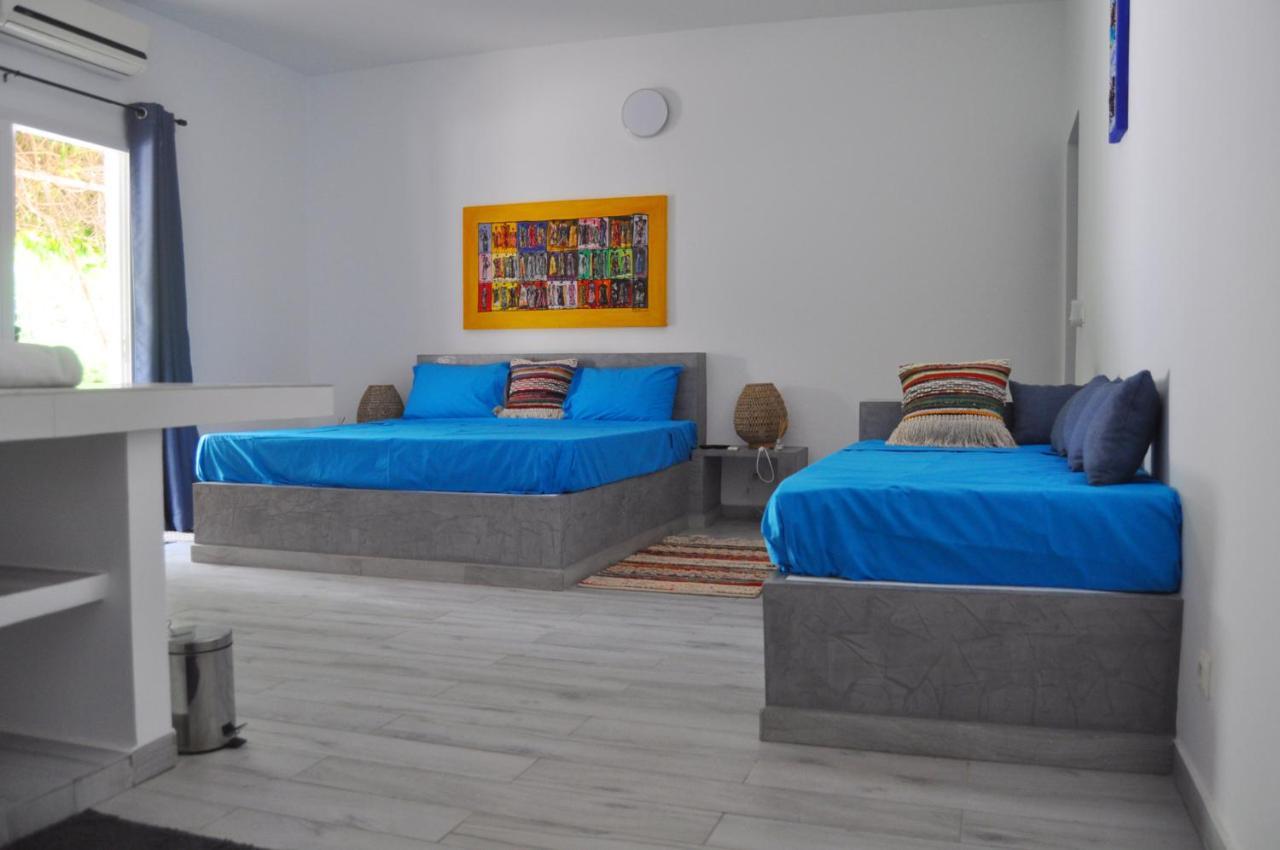 Hotel Keur de Pierre à Saly Portudal Extérieur photo